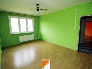 Prodej bytu 2+1, Kadaň, Bystřická, 53 m2