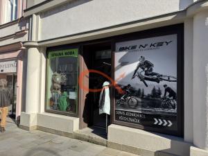 Pronájem obchodního prostoru, Valašské Meziříčí, Mostní, 49 m2