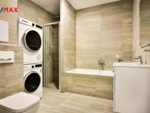 Pronájem bytu 4+kk, Praha - Záběhlice, Mattioliho, 126 m2