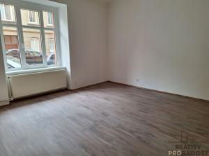 Pronájem bytu 2+kk, Děčín, Divišova, 49 m2