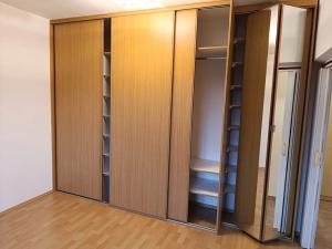 Pronájem bytu 2+1, Uherské Hradiště, Průmyslová, 53 m2