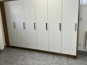 Pronájem skladu, 781 m2