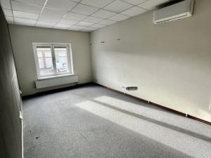 Pronájem skladu, 781 m2