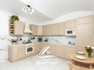 Prodej bytu 3+1, Český Těšín, Ropická, 98 m2