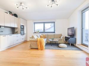 Prodej bytu 3+kk, Praha - Lhotka, Slepá I, 74 m2