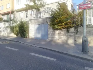 Pronájem skladu, Praha - Smíchov, Podbělohorská, 14 m2