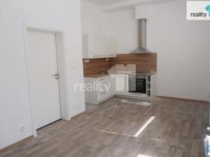Pronájem bytu 1+kk, Praha - Hlubočepy, Werichova, 32 m2