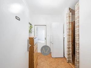 Prodej bytu 1+kk, Holubice, Lesní, 41 m2