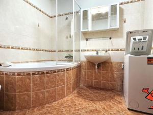 Pronájem bytu 5+1, Praha - Libeň, Přádova, 130 m2