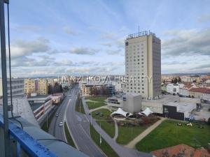 Pronájem kanceláře, České Budějovice - České Budějovice 3, Pražská tř., 258 m2