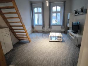 Pronájem atypického bytu, Karlovy Vary - Rybáře, Sokolovská, 45 m2