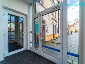 Pronájem kanceláře, Tachov, náměstí Republiky, 27 m2