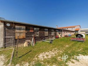 Prodej výrobních prostor, Dolany, 900 m2