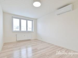 Pronájem bytu 2+kk, Brno, Kroftova, 63 m2