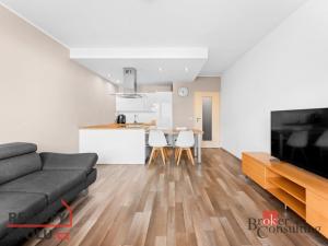 Pronájem bytu 2+kk, Pardubice - Trnová, Jana Hrubého, 56 m2