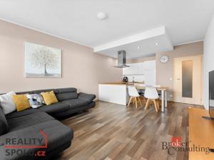 Pronájem bytu 2+kk, Pardubice - Trnová, Jana Hrubého, 56 m2