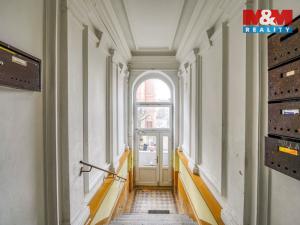 Prodej bytu 1+1, Karlovy Vary, Svahová, 50 m2