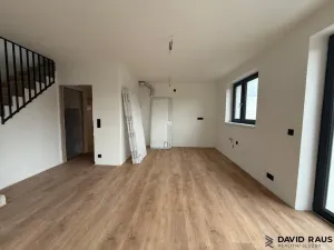 Prodej bytu 4+kk, Šlapanice, Těsnohlídkova, 105 m2