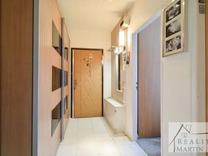 Prodej bytu 3+1, Praha - Újezd nad Lesy, Žiželická, 62 m2