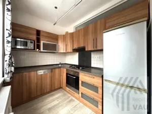 Pronájem bytu 2+kk, Pardubice - Zelené Předměstí, Svobody, 55 m2