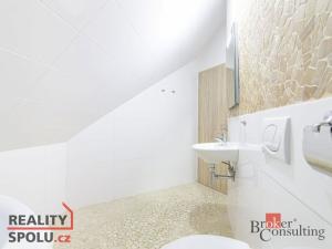 Prodej ubytování, Horní Lhota, 770 m2