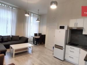 Pronájem bytu 3+kk, Teplice, Vrchlického, 57 m2
