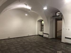 Pronájem obchodního prostoru, Olomouc, Ostružnická, 37 m2