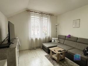 Prodej bytu 2+1, Měčín, Sadová, 60 m2