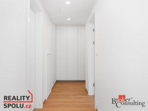 Pronájem bytu 3+kk, Hradec Králové - Nový Hradec Králové, Buková, 104 m2