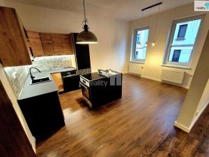 Prodej bytu 3+1, Aš, Údolní, 97 m2