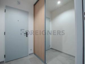 Pronájem bytu 2+kk, Praha - Libeň, Na Okrouhlíku, 52 m2