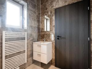 Prodej rodinného domu, Kounice, 140 m2