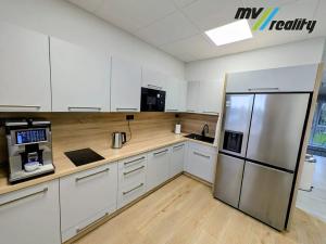 Pronájem kanceláře, Milovice, 86 m2