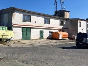 Pronájem výrobních prostor, Světice, V Zahradách, 150 m2