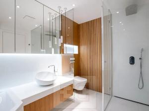 Pronájem bytu 4+kk, Praha - Radlice, Radlická, 119 m2