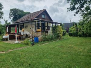 Prodej chaty, Hradec Králové - Plácky, Zahrádkářská osada U Labe, 38 m2