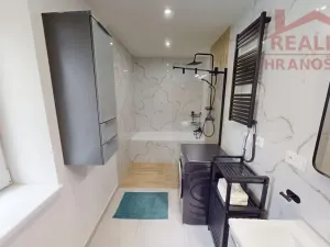 Prodej bytu 3+kk, Hlučín, Úzká, 68 m2