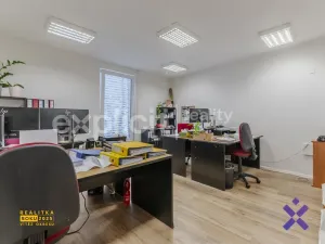 Prodej obchodního prostoru, Uherské Hradiště, Otakarova, 630 m2