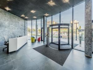 Pronájem kanceláře, Praha, Kladenská, 457 m2