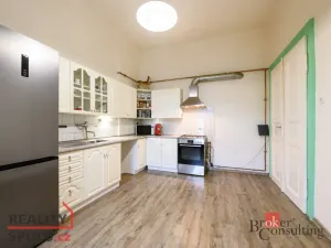 Prodej bytu 2+1, Plzeň - Jižní Předměstí, Kardinála Berana, 99 m2