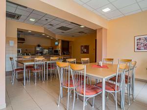 Prodej kanceláře, Třinec, 2388 m2