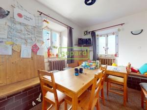 Prodej rodinného domu, Zákupy, Mimoňská, 250 m2