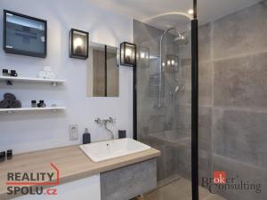 Pronájem bytu 2+1, Liberec - Liberec III-Jeřáb, Matoušova, 65 m2