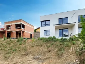 Prodej bytu 3+kk, Písek, Dolní, 84 m2
