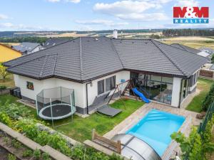 Prodej rodinného domu, Slaný - Netovice, 166 m2