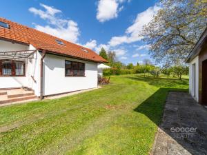 Pronájem chalupy, Dobrovice - Úherce, 180 m2