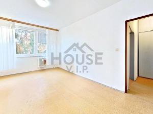 Prodej bytu 2+kk, Praha - Horní Měcholupy, Neapolská, 45 m2