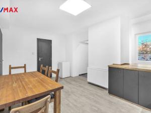 Pronájem bytu 2+1, Hradec Králové - Kukleny, Zelená, 61 m2