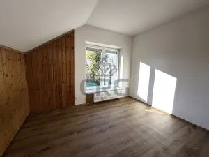 Prodej rodinného domu, Mokrá-Horákov, 240 m2