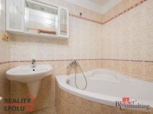 Prodej bytu 2+1, Hrádek nad Nisou, 1. máje, 69 m2